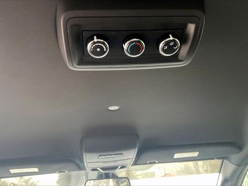 Used 2020 Dodge Grand Caravan SXT image 30