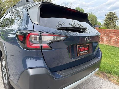 Used 2023 Subaru Outback Limited XT image 19