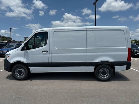 New 2025 Mercedes-Benz Sprinter 2500 image 7