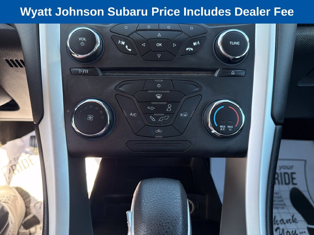 Used 2016 Ford Fusion SE w/ Equipment Group 201A FWD image 25