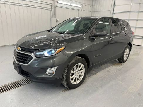 Used 2021 Chevrolet Equinox LT AWD/4WD image 11