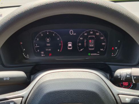 Used 2025 Honda Accord SE image 13