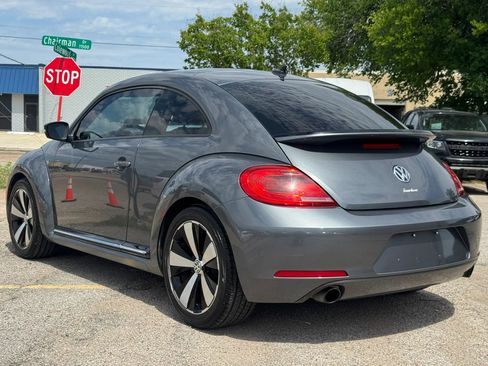 Used 2012 Volkswagen Beetle Turbo FWD image 4