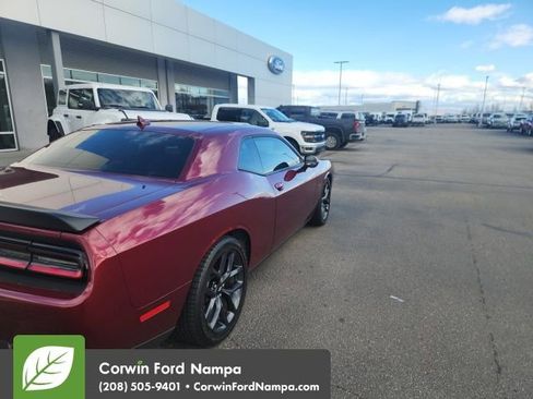 Used 2019 Dodge Challenger R/T w/ Plus Package image 4