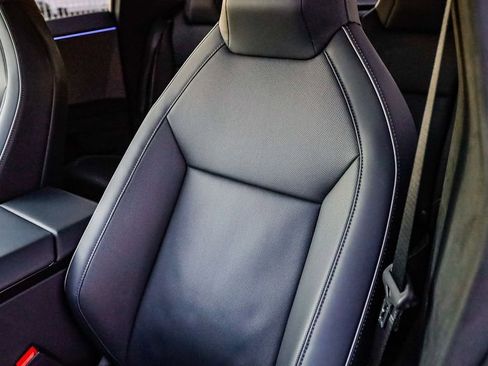 Used 2024 Tesla Cybertruck AWD Crew Cab image 30