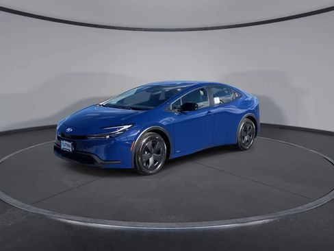 New 2026 Toyota Prius LE image 5