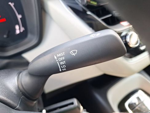 Used 2026 Toyota Corolla LE FWD image 23