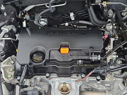 Used 2025 Honda HR-V EX-L image 32