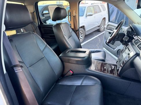 Used 2013 GMC Sierra 3500 Denali image 22