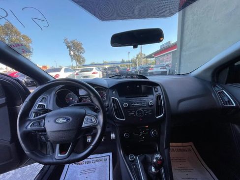 Used 2015 Ford Focus ST FWD image 10