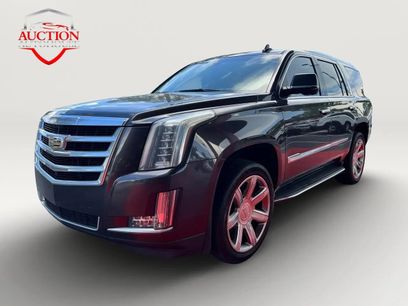 Used 2016 Cadillac Escalade Luxury