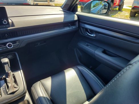 Used 2023 Honda CR-V Sport image 18