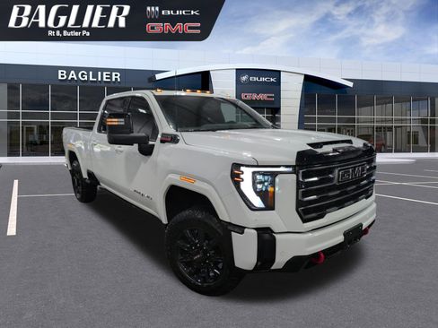 Used 2025 GMC Sierra 2500 AT4 w/ AT4 Premium Plus Package AWD/4WD image 1