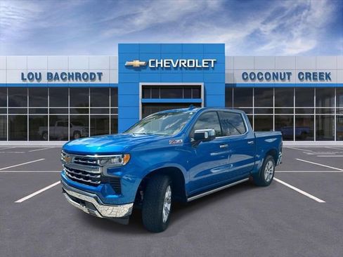 Used 2023 Chevrolet Silverado 1500 LTZ w/ Z71 Off-Road Package AWD/4WD image 4