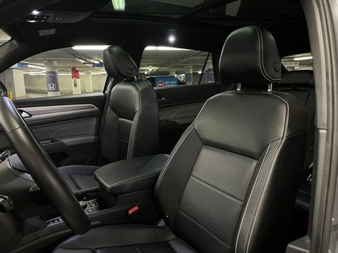 Used 2023 Volkswagen Atlas Cross Sport SE w/ Panoramic Sunroof Package AWD/4WD image 21