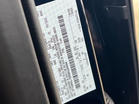 Used 2024 Ford F150 Lightning Lariat image 30