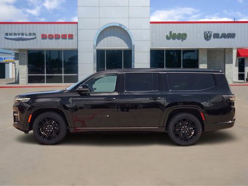 New 2026 Jeep Grand Wagoneer L Limited image 3