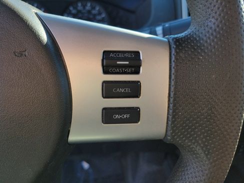 Used 2014 Nissan Frontier SV w/ SV Value Truck Package image 20