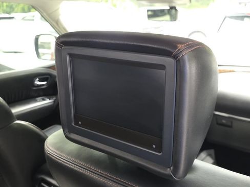 Used 2019 Nissan Armada Platinum w/ Interior Lighting Package AWD/4WD image 13