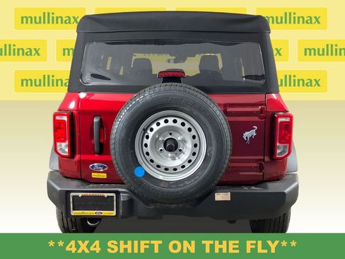 New 2025 Ford Bronco 4-Door image 9