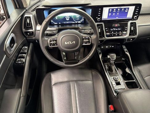 Used 2023 Kia Sorento SX image 26
