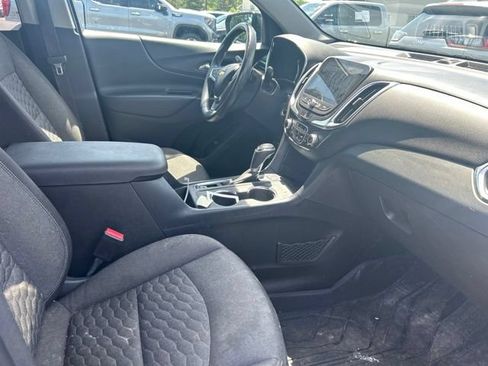 Used 2018 Chevrolet Equinox LT w/ Sun & Infotainment Package AWD/4WD image 7