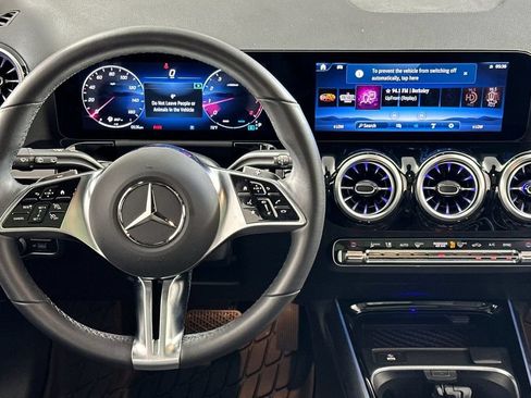 Certified 2026 Mercedes-Benz GLA 250 image 17