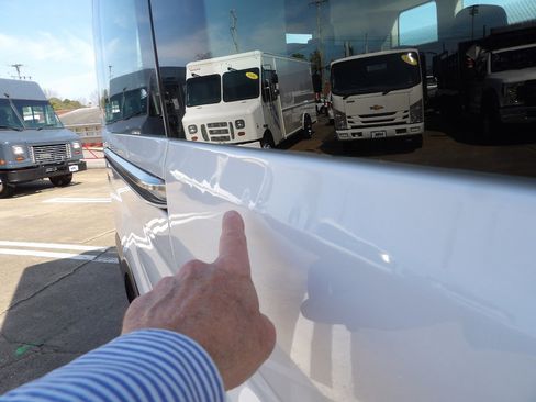 Used 2022 Ford Transit 350 XLT image 7