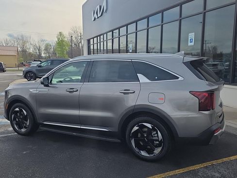 New 2026 Kia Sorento EX FWD image 3