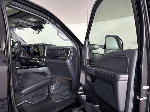 Used 2024 Ford F250 Lariat w/ Lariat Ultimate Package image 37