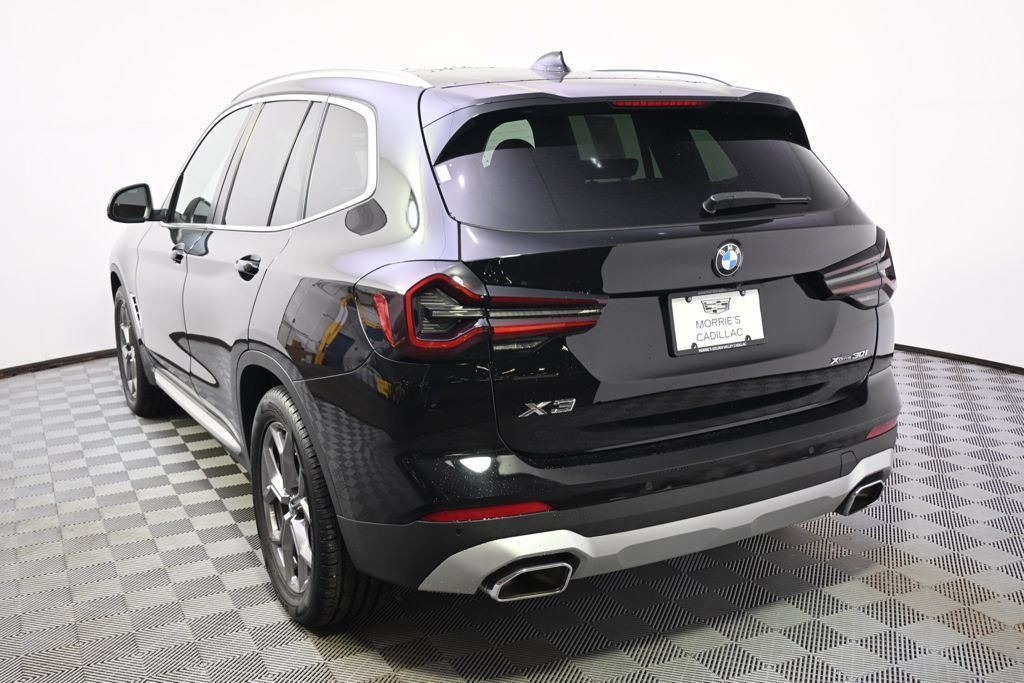 Used 2023 BMW X3 xDrive30i w/ Premium Package AWD/4WD image 4