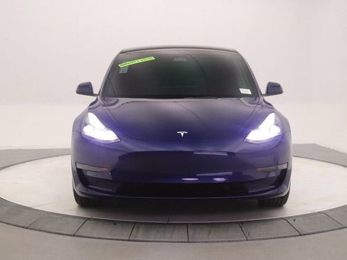 Used 2022 Tesla Model 3 Standard Range image 7