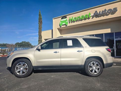 Used 2015 GMC Acadia SLT image 2