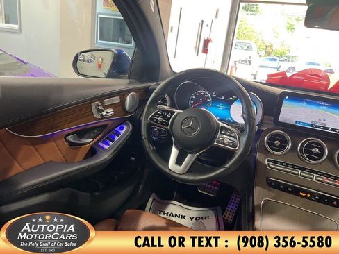 Used 2020 Mercedes-Benz GLC 300 4MATIC Coupe image 26