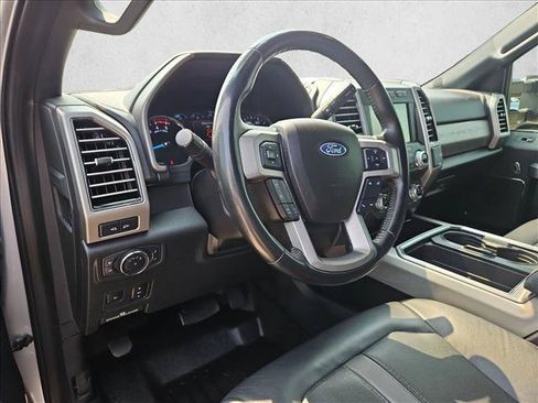 Used 2019 Ford F250 Platinum w/ Platinum Ultimate Package AWD/4WD image 9