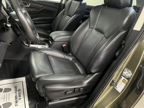 Used 2023 Subaru Ascent Touring image 22