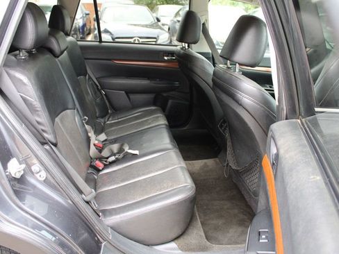 Used 2013 Subaru Outback 2.5i Limited w/ Moonroof Pkg AWD/4WD image 33