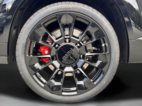 Used 2026 BMW XM Label Red image 8