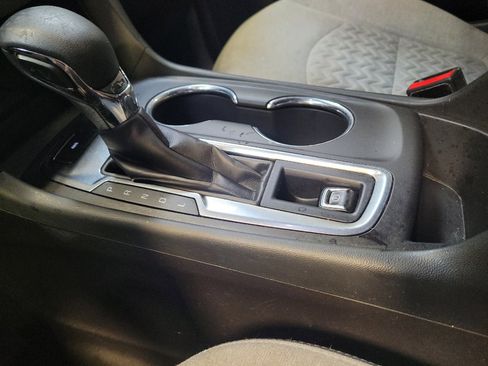 Used 2022 Chevrolet Equinox LT AWD/4WD image 26