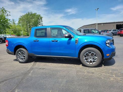 New 2026 Ford Maverick XLT AWD/4WD image 3