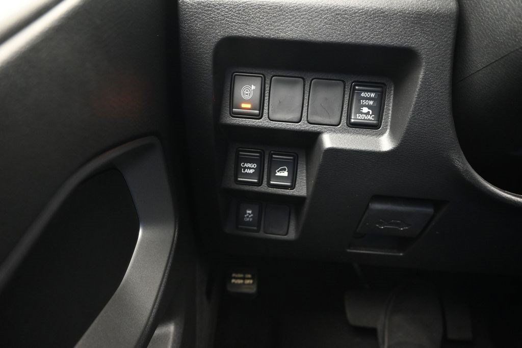 Used 2023 Nissan Frontier SV w/ SV Premium Package AWD/4WD image 24