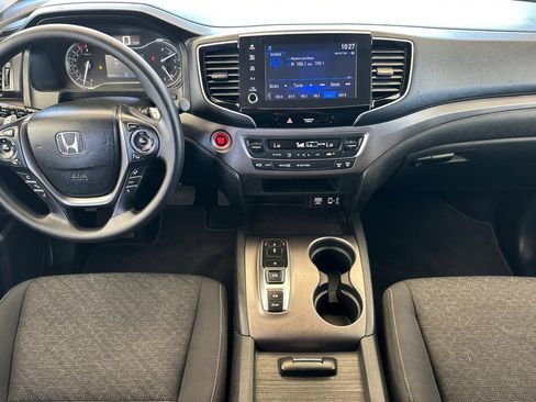 Certified 2023 Honda Ridgeline Sport image 13