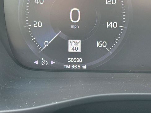 Used 2020 Volvo XC40 T5 Inscription w/ Protection Package AWD/4WD image 13