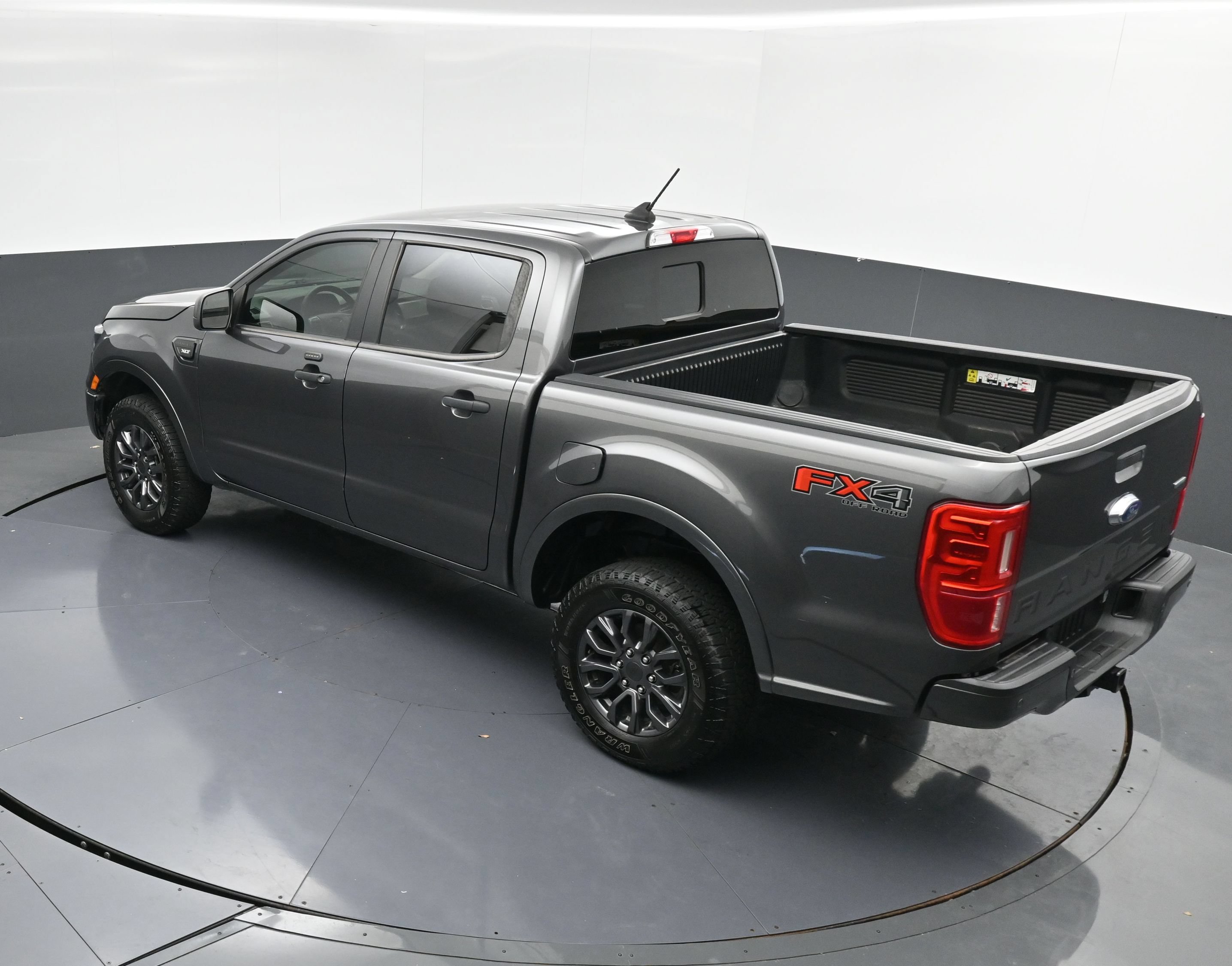 Used 2020 Ford Ranger XLT w/ Equipment Group 302A Luxury AWD/4WD image 36