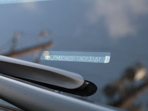 New 2026 Toyota bZ FWD image 31