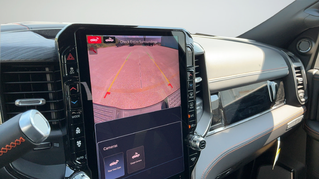 New 2027 RAM 2500 4x4 Crew Cab image 12
