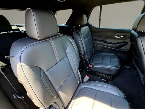 Used 2023 Chevrolet Traverse RS AWD/4WD image 22