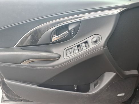 Used 2015 Buick LaCrosse Premium w/ Driver Confidence Package #1 FWD image 16