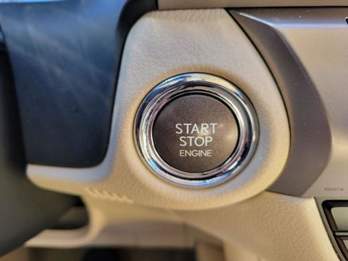 Used 2013 Lexus ES 350 w/ Luxury Pkg image 14