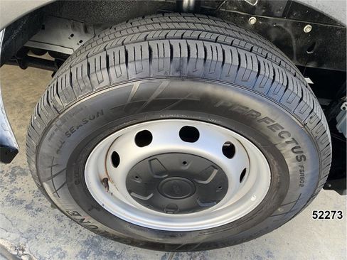 Used 2023 Ford Transit 350 XL image 17